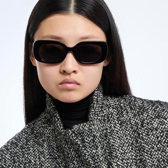 New, CELINE Sunglasses CL40287U 01A Authentic - Picture 1 of 7